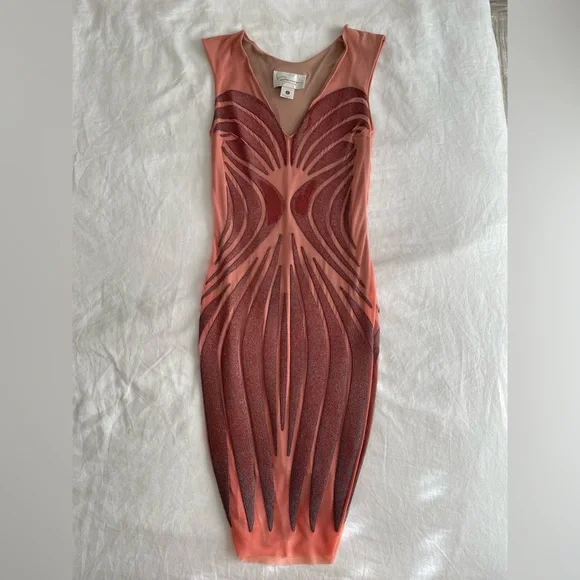 Baccio Couture Chic Mauve Bodycon Midi Dress - Picture 6 of 8